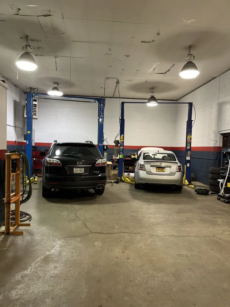 Full-service automotive service center floor in Wappingers Falls, New York